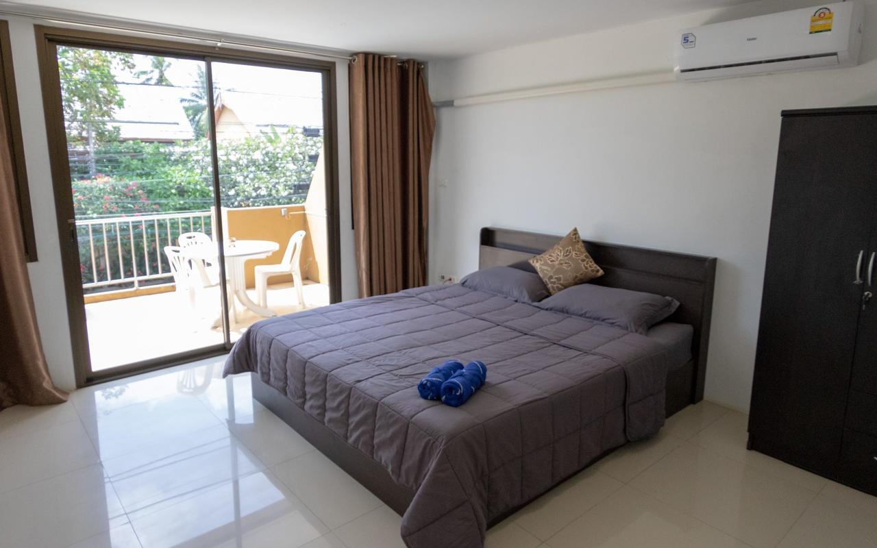 P & T Hostel Bang Rak Beach  Exteriör bild